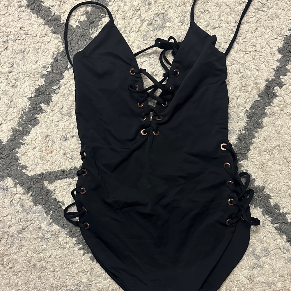 Stylish Black One Piece Swimsuit